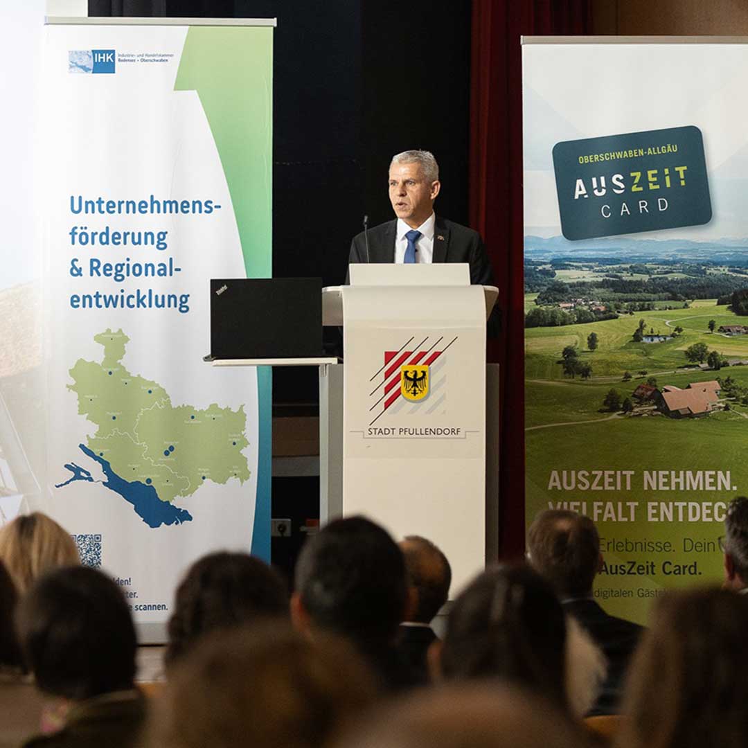 StS. Dr. Rapp spricht Grußwort beim Tourismusforum Oberschwaben-Allgäu